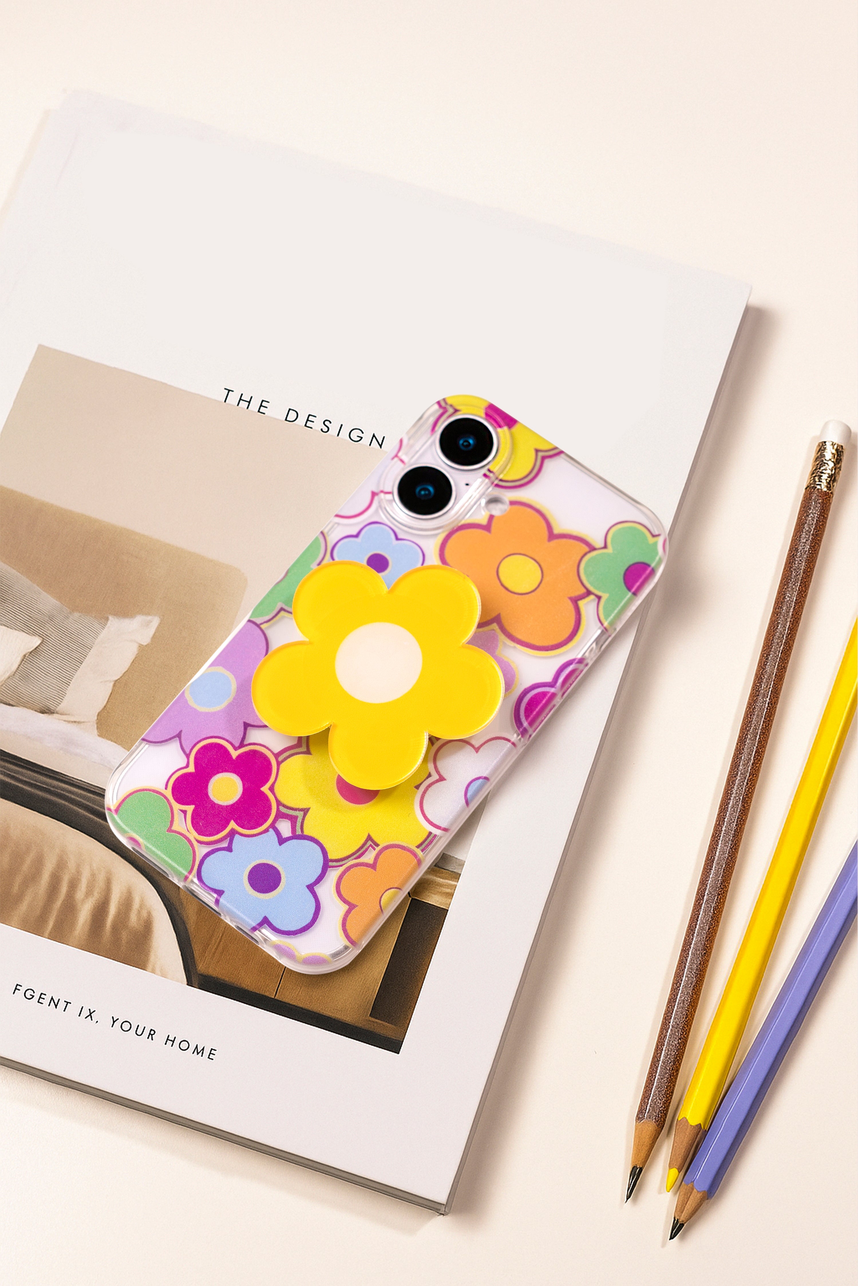 Retro Daisy Gripper Phone Case
